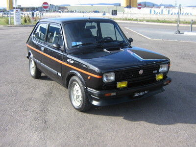 Fiat 127 Sport per veri intenditori ottime condizioni e lucidatura a saliva