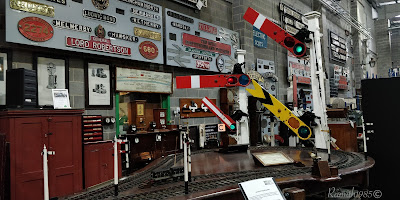 Railway Signals Work Model