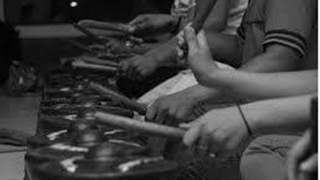 Memahami kedudukan Musik Dayak Kanayatn dalam semua upacara ritual adat Dayak Kanayatn