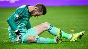 Nightmare For Man Utd as De Gea limps out of Spain qualifier