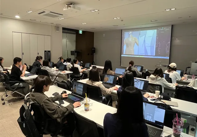 3D가상의류 디자이너 • AI디지털패션 실무형 인재, 섬산련이 키운다 3D가상의류 디자이너 • AI디지털패션 실무형 인재, 섬산련이 키운다