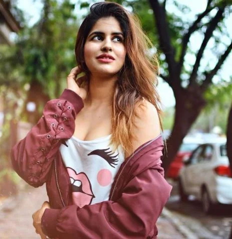 Sakshi Malik Latest Hot Bikini Images & Wallpapers