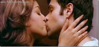 Bollywood's Best Kissing Scenes Photos