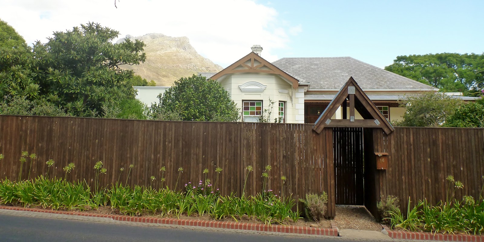 Download this Cape Dutch Architecture picture
