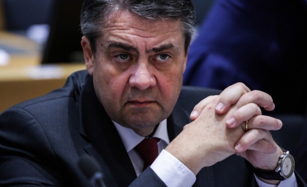 Sigmar Gabriel: Να μην βαδίσουμε ως υπνοβάτες προς ένα πυρηνικό πόλεμο