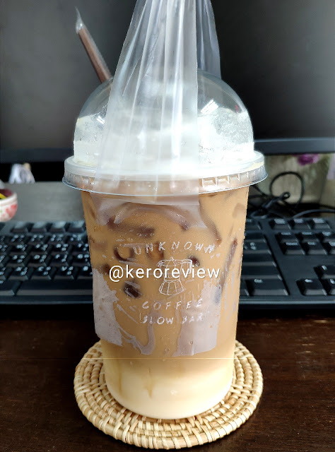 รีวิว อันโนว์คอฟฟี่สโลว์บาร์ คาราเมลลาเต้ (CR) Review Caramel Latte, Unknown Coffee Slow Bar.