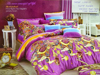 Sprei Jepang Super Motif Versace Pink-Fanta