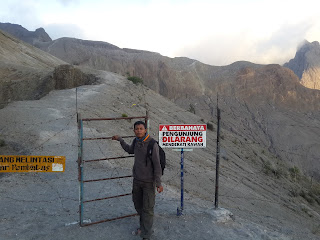 indahnya gunung kelud pasca erupsi