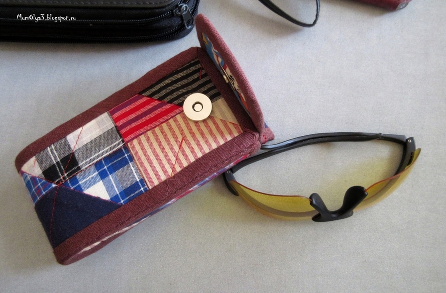 How to sew an easy glasses case. Tutorial