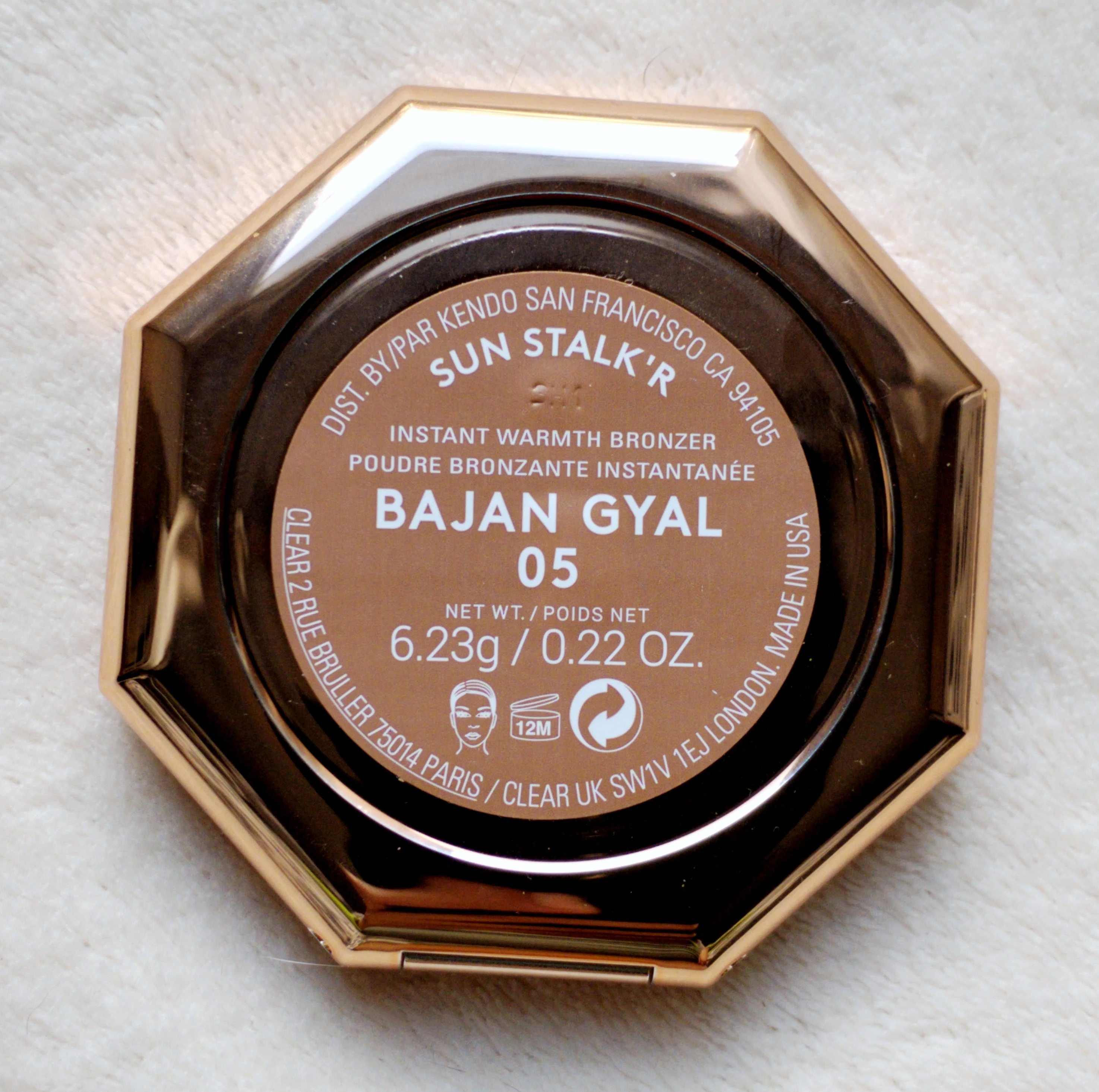 Sun Stalk'r Instant Warmth Bronzer de FENTY BEAUTY (Bajan Gyal)