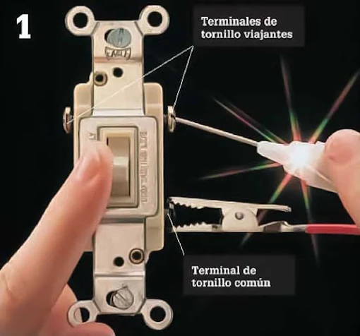 Instalaciones eléctricas residenciales - Verificando continuidad en primer tornillo de apagador de tres vías