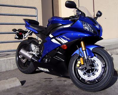 Yamaha R6