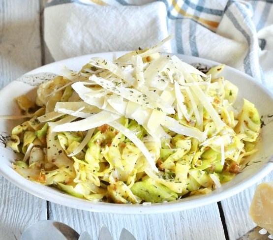 Easy Garlic Butter Cabbage Noodles #keto #healthy