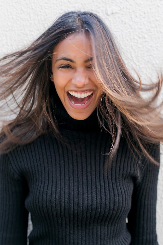 Beleza: Modelo internacional dá dicas para cuidar dos cabelos em casa