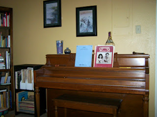 Piano and artword