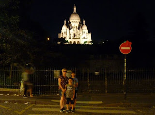 París, barrio de Montmartre.Basílica de Sacre Coeur o Basílica del Sagrado Corazón.