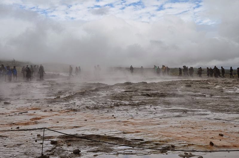 Strokkur is a fountain geyser in the geothermal area beside the Hvítá River in Iceland in the southwest part of the country, it is located near the capital Reykjavik, Strokkur is one of the most famous active geyser and European country.