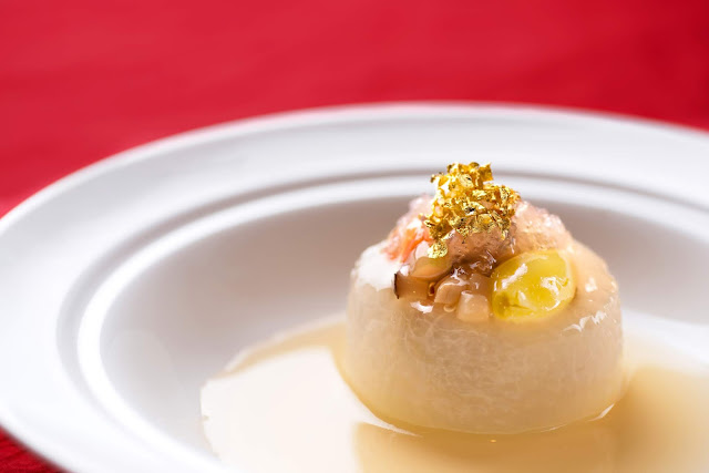 Award-winning YUÈ Presents 50% Off Dim Sums.