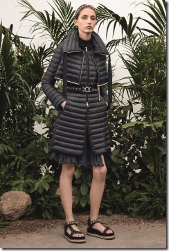 Moncler Woman_SS18_11