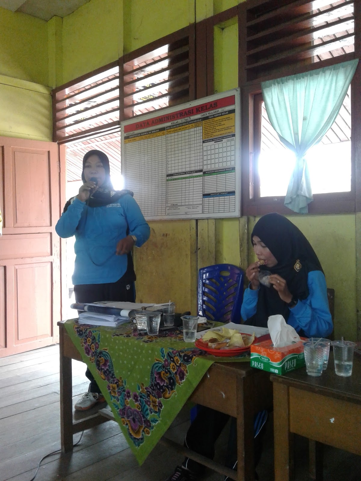 Workshop Analisis dan Penyusunan Kalender Pendidikan KKM dan Penilaian Kurikulum 2013 KKG Gugus III Kapten Mukhtar SD Inti 002 Pulau Palas Kec