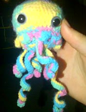 http://www.ravelry.com/patterns/library/jellyfish-amigurumi-2