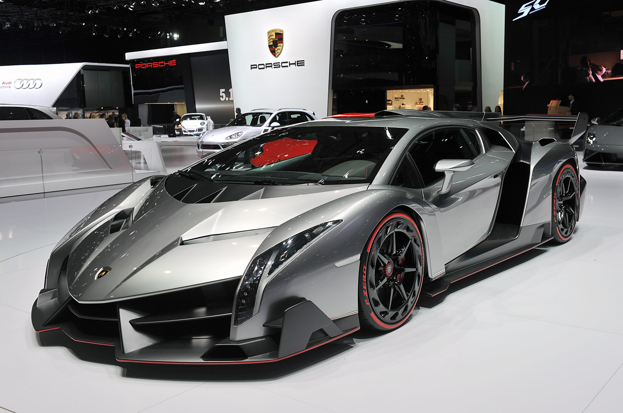 pictures of the lamborghini veneno