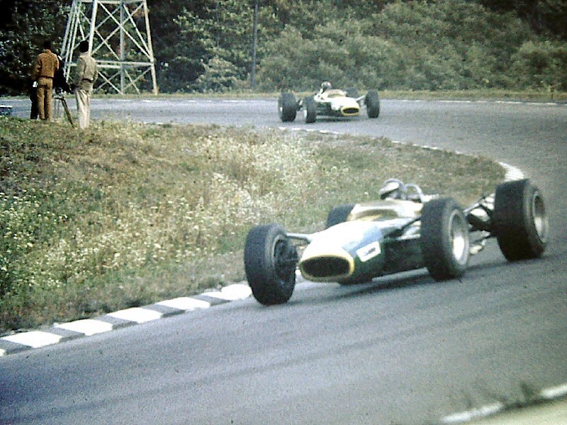 http://cmsracing.com/champion/forums/content/gpl-1965-f1-cars-sunday-night-7-14-watkins-glen-pre-race-details-564/