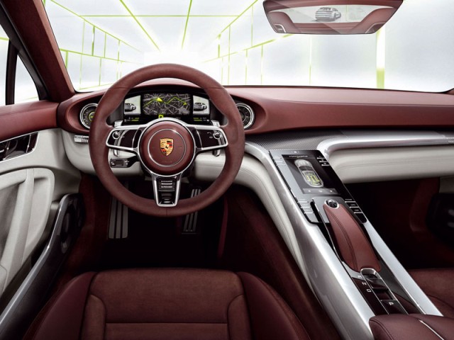 Porsche Panamera Sport Turismo interior