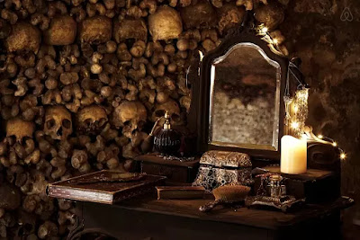 Catacombes de Paris lieu insolite Halloween Horreur