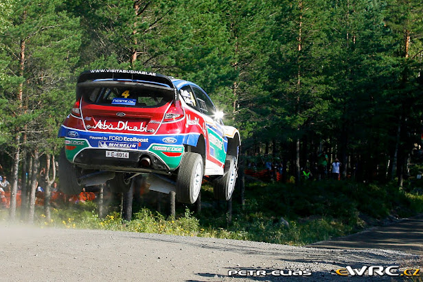 Rallye de Finlandia: Loeb vuela