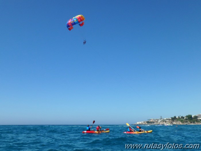 Kayak Playa de Burriana - Acantilados de Maro