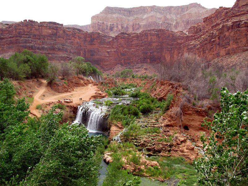 The Native Indians Village Supai, The American Indian Tribes of Arizona