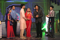 Shahrukh promotes 'Chennai Express' on the sets of Diya Aur Baati Hum