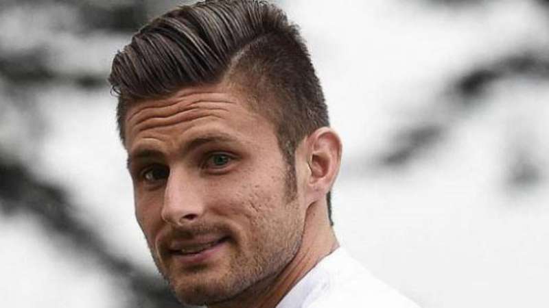 Foto Gaya Rambut Baru Olivier Giroud Paling Keren dan Terbaru