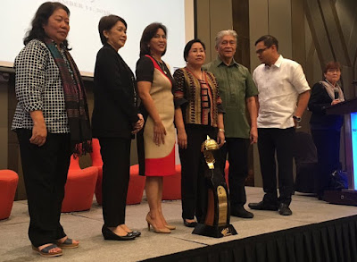 South Cotabato Governor Daisy Fuentes bags 3rd Jesse Robredo Leadership Award