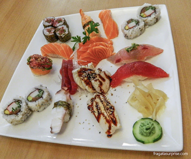 Pratos do restaurante japonês Sushi Lika, em São Paulo