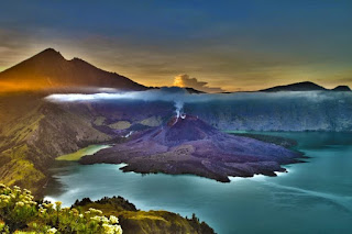 Beberapa Jalur Pendakian Gunung Terindah Di Indonesia