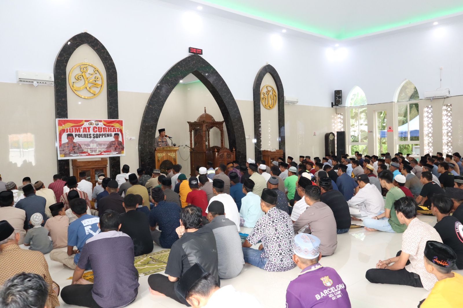 Safari Jumat di Masjid Nurussalam Desa Belo, Kapolres Soppeng Imbau Bersama Cegah Balapan Liar