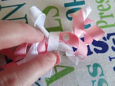 Mini Korker Bow Tutorial at GYCT