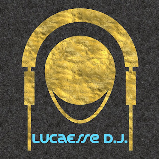  LucaEsse DJ Facebook Page