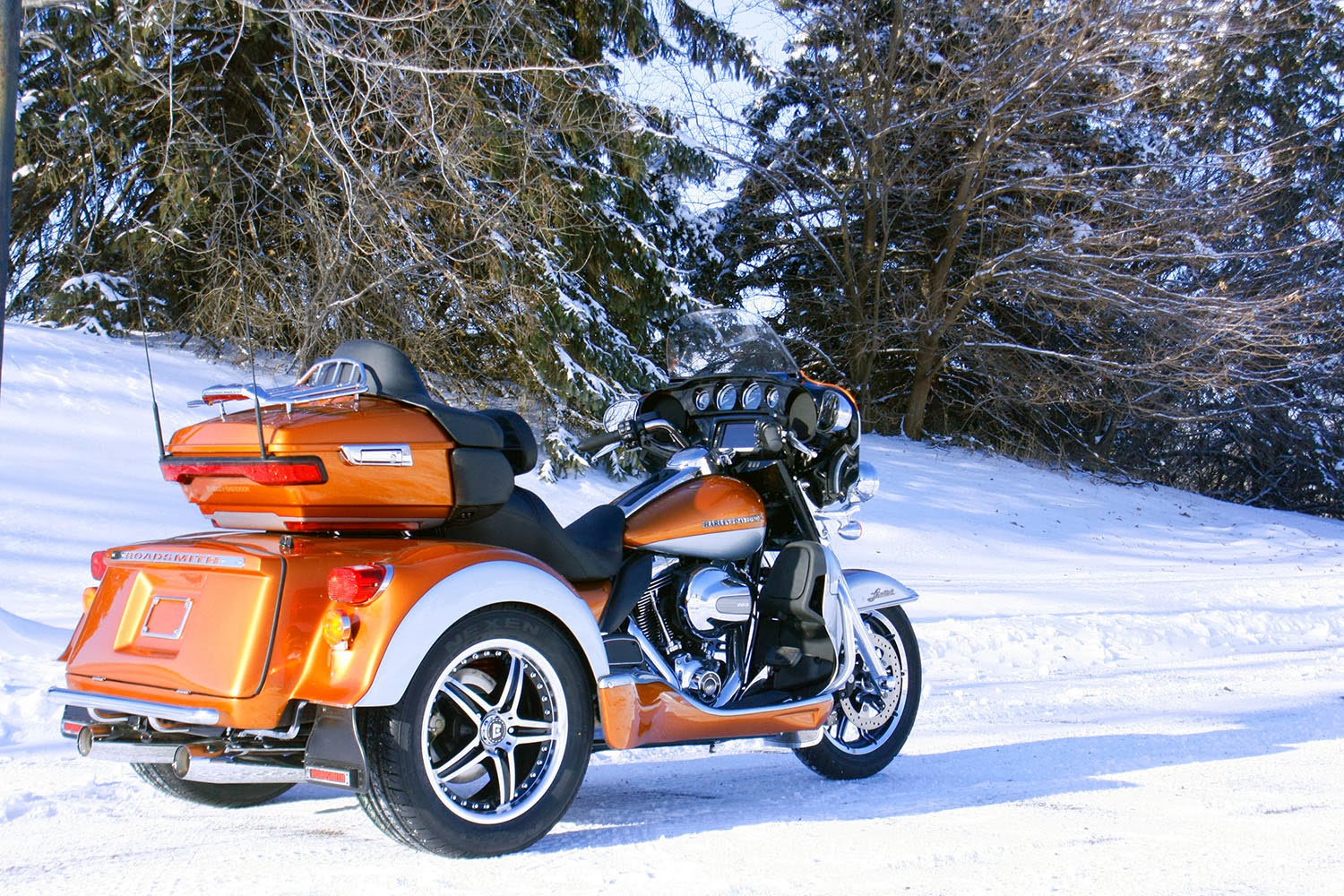 V Twin News 2014  Roadsmith Harley  Davidson  Rushmore Trikes 