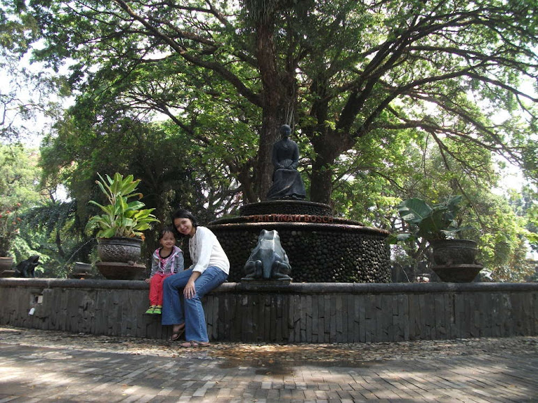 Everything Is Here In Balekambang Park Warung Fiksi