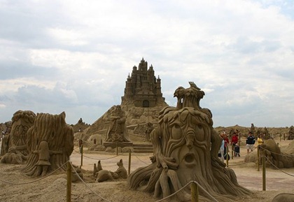 amazing_sand_sculpture_27