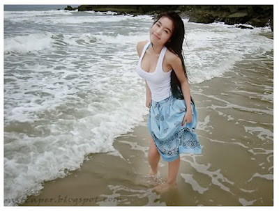 elly tran ha and the sea