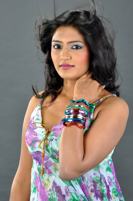 eesha new actress pics