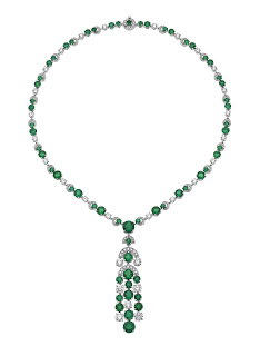 bulgari emerald and gold jewelry