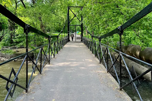 река Сетунь, «Черный мост» (построен в 1948 году)