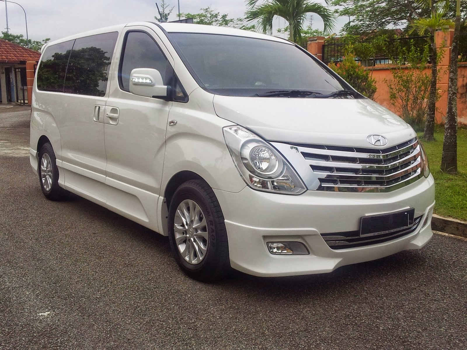 .:Hadanis Car Rental JB:.: Promosi Sewa Kereta dan Van di 