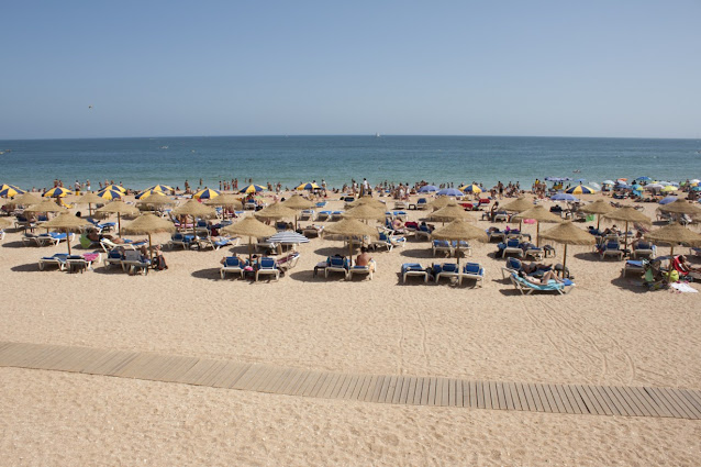 Albufeira-Algarve-Spiaggia