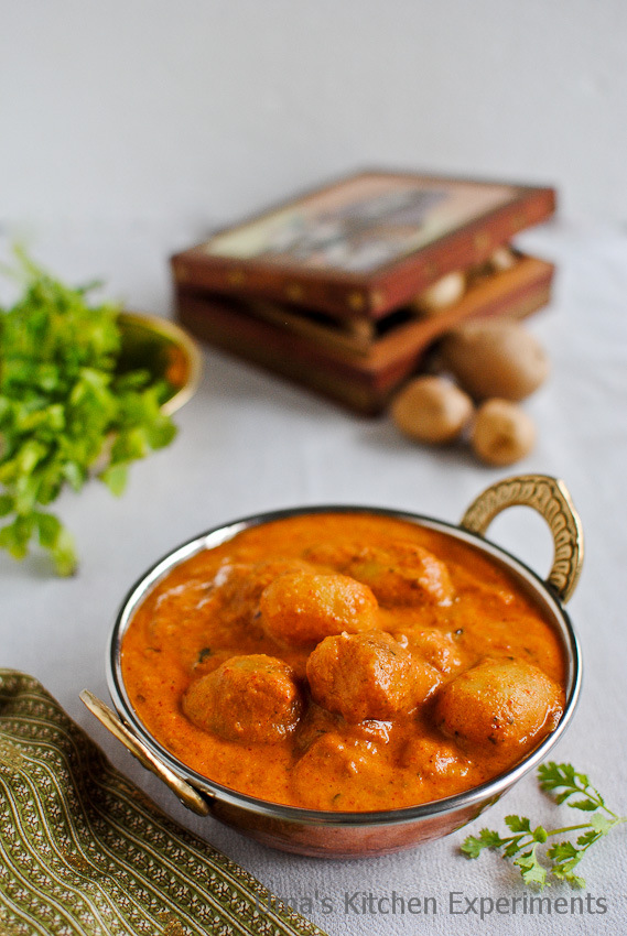 Dum Aloo / Aloo Dum ~ Indian Curry Trail